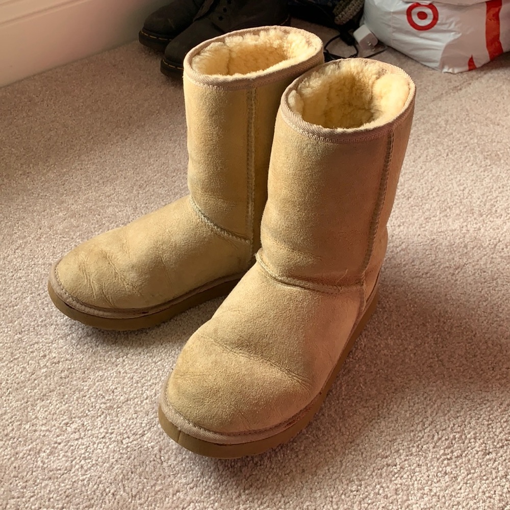 UGG Short Classic Boots Sand